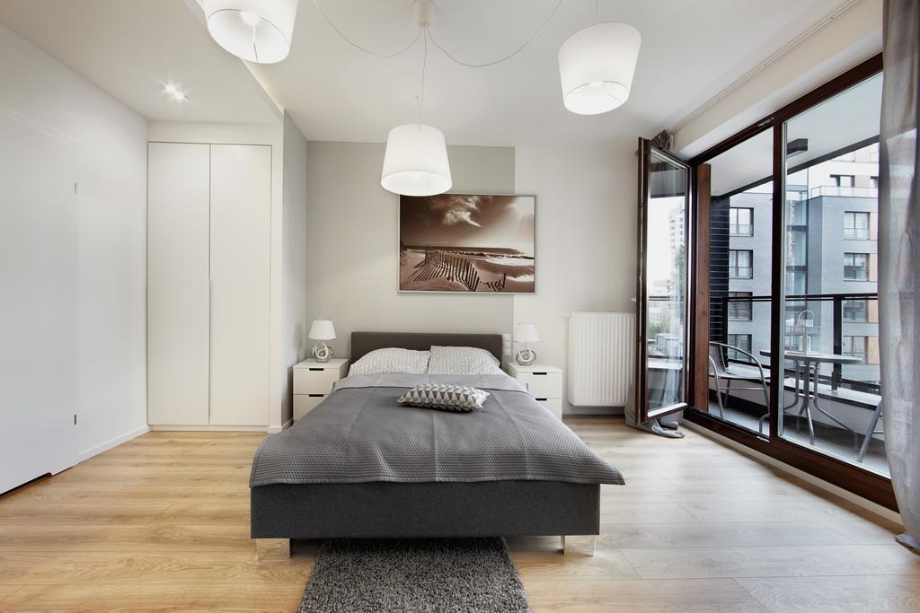 ורשה Silverapartments מראה חיצוני תמונה